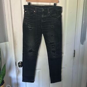 Men’s black skinny jeans